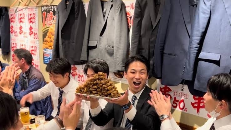 伝串ピラミッド