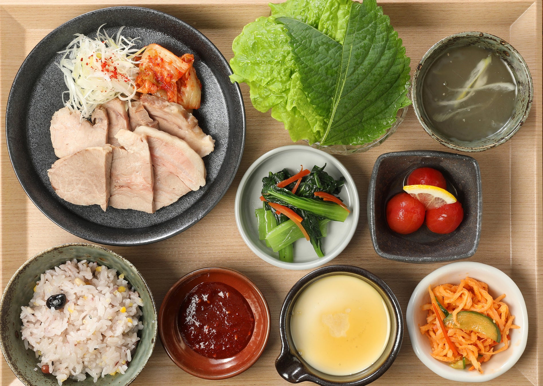 岡山ピーチポークのポッサム定食