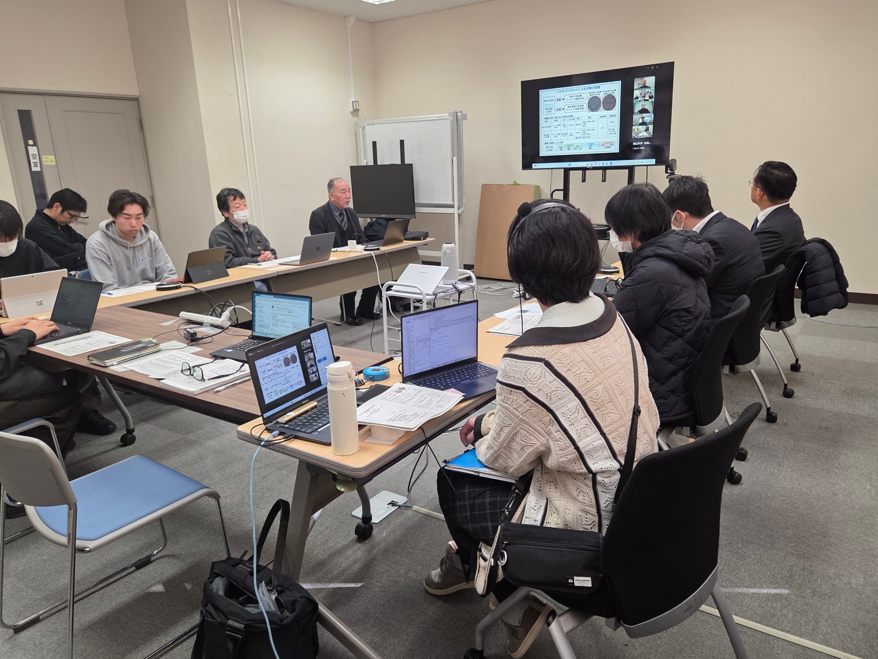 小豆皮麹の研究・発酵試験の様子