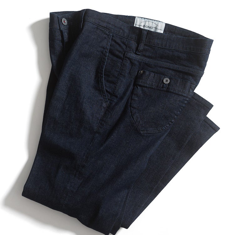 スーパーストレッチデニム・スリムテーパードパンツ